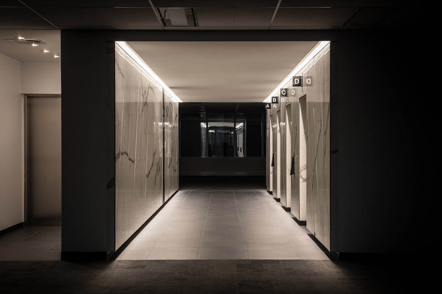 1 Market St Lift Lobby - 1002