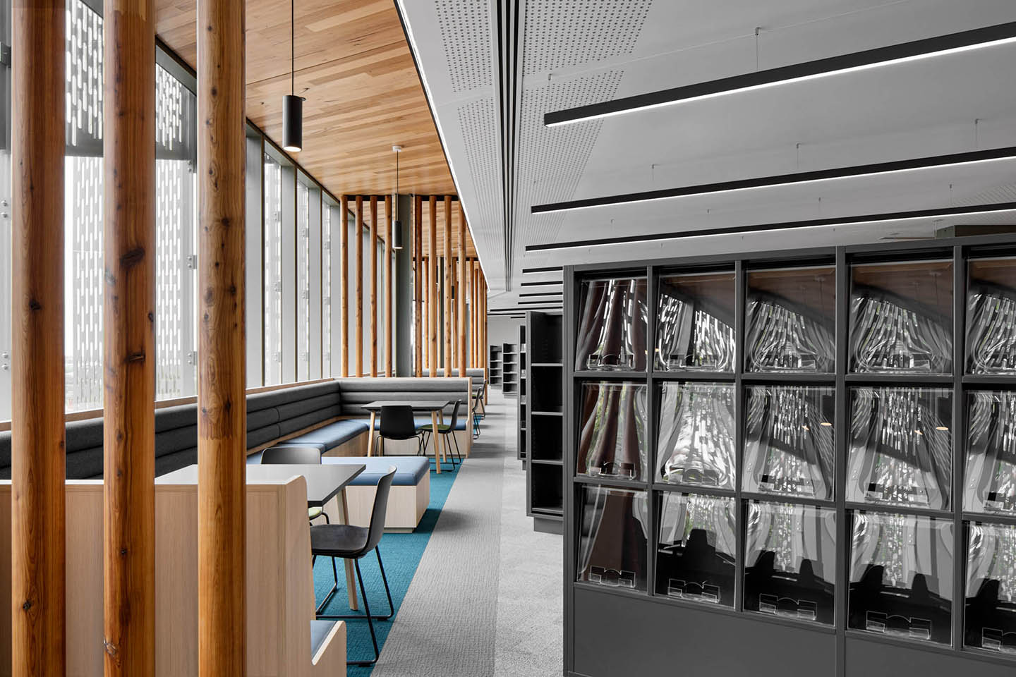 Ivanhoe-Library-23-045A3430